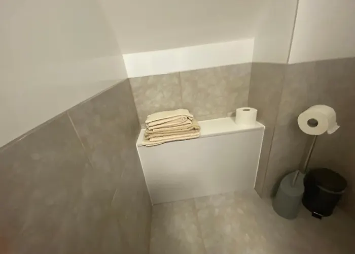 ゲストハウス Mona Lisa ベルンカステル・クース