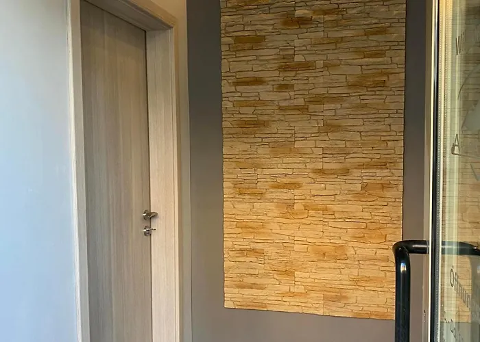 ゲストハウス Mona Lisa