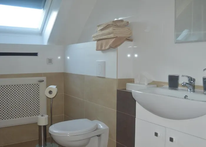 ゲストハウス Mona Lisa ベルンカステル・クース